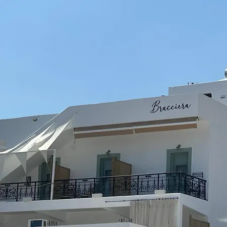 Bracciera Lägenhet *